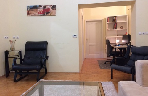 Radovljica Apartment | Radovljica Old Town Appartment- Double-bed and couch bed