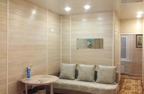 Kurly Apartment | Raduga
