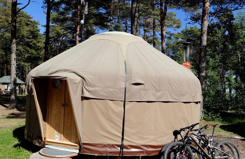 Faervik RV Rental | Raet Camping
