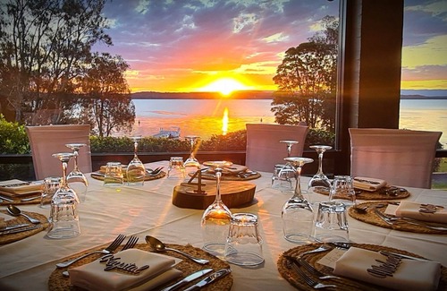 Cams Wharf Apartment | Raffertys Resort