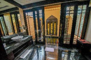 Zallaq Resort | Raffles Al Areen Palace Bahrain