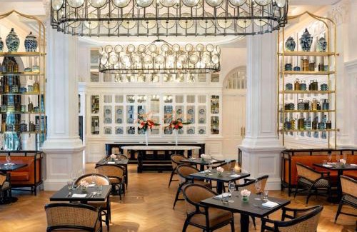 Colonial District Hotel | Raffles Singapore