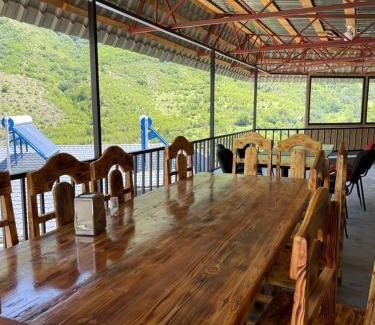 Armenia Hotel | Rafting House