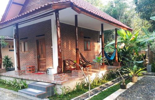 Batu Karas House | Ragha Homestay