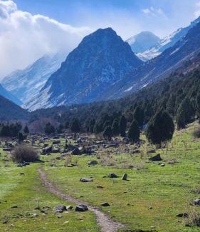Chuy Province Bed & Breakfast | RAHMAT yurts
