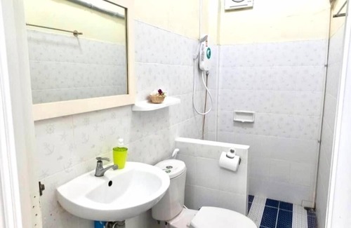 Bo Phloi Hotel | Raikhunmon