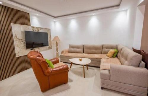 Virpazar Apartment | Railstone