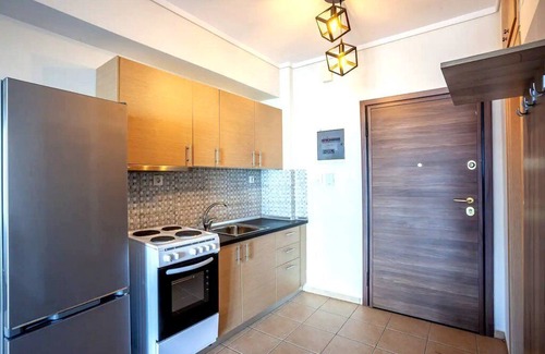 Thessaloniki Apartment | Railway Area Apt/Thessaloniki Center/4p