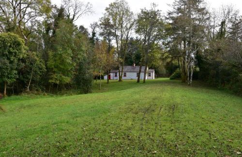 Donegal House | Railway Crossing Cottage