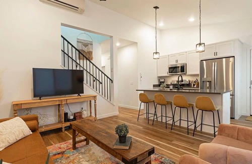 Northside Condo | Railway Lofts - Close to downtown