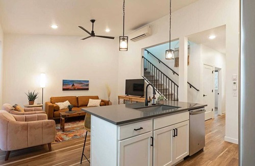Northside Condo | Railway Lofts - Close to downtown