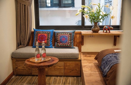 Hoan Kiem Apartment | Rainbow Apartment