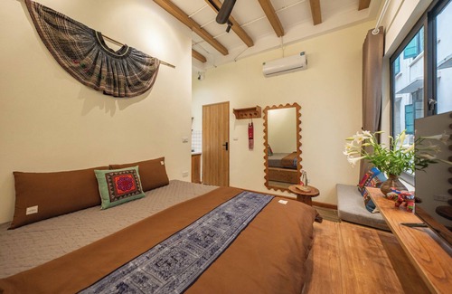 Hoan Kiem Apartment | Rainbow Apartment