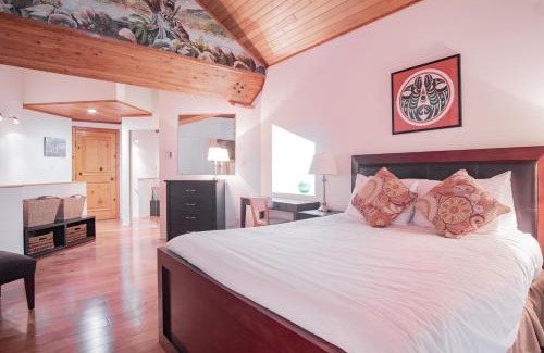 Whistler Village House | Rainbow by Outpost Whistler
