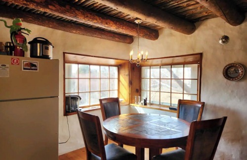 El Prado House | Rainbow Casita - A Classic Taos Adobe Home