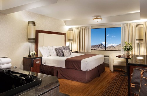 West Wendover Resort | Rainbow Hotel Casino by Peppermill Resorts