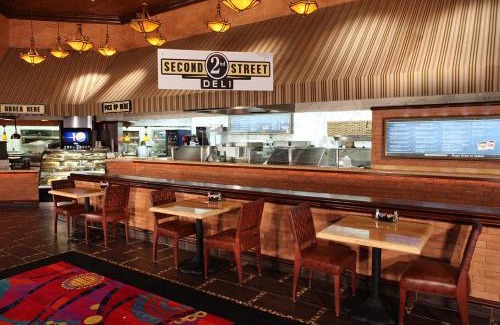 West Wendover Hotel | Rainbow Hotel Casino by Peppermill Resorts
