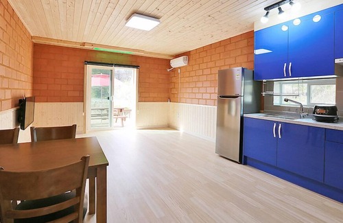 Bongpyeong House | Rainbow Hwangto Pension