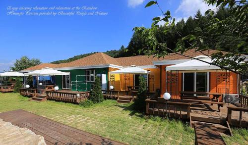 Bongpyeong House | Rainbow Hwangto Pension