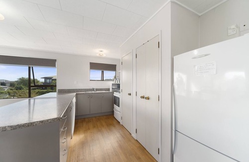 Wharewaka House | Rainbow Lake House - Lake Taupō Holiday Home