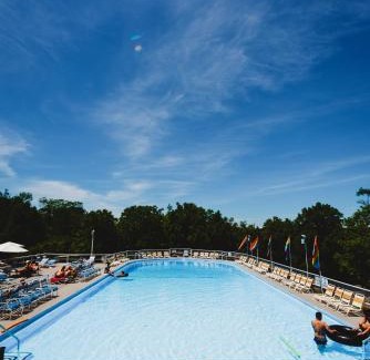 East Stroudsburg Resort | Rainbow Mountain Resort - LGBTQ Friendly
