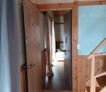 Yangyang Cabin | Rainbow Pension