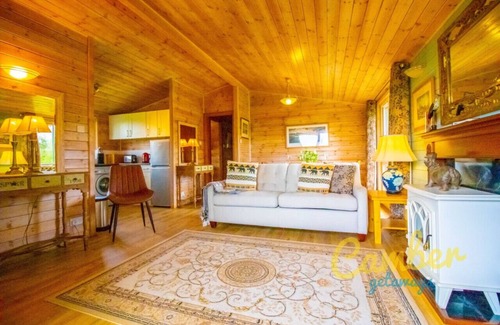 Romney Marsh Other | Rainbow Petty - Pine lodge - Kent countryside