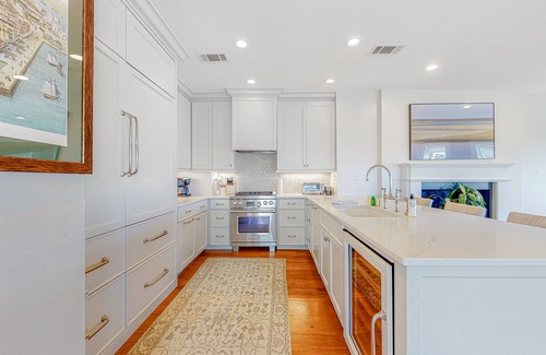 South of Broad Condo | Rainbow Row Pied-À-Terre Condo in Charleston
