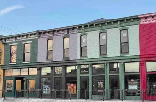 Bellefontaine Apartment | RainbowRow~ The East Flat#1