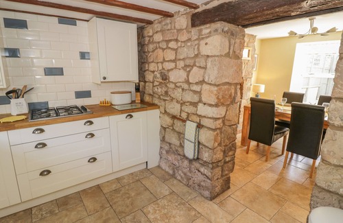 Cinderford Cottage | Rainforest Cottage