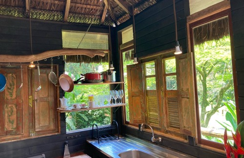 Gavea Ski Chalet | Rainforest Paradise