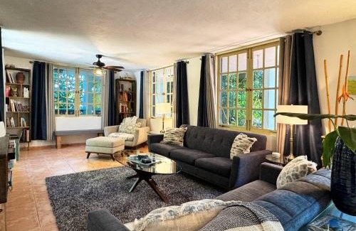 Mameyes II House | Rainforest View 4 bed 3 bath Hot Tub - Generator