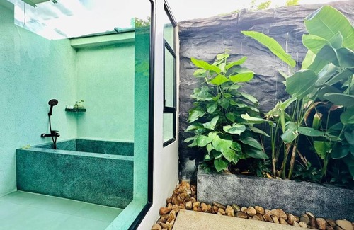Kampot Hotel | Raing Phnom Bungalow