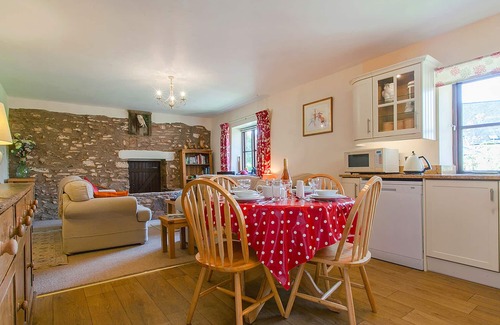 Brushford Cottage | RAINSBURY HOUSE, pet friendly, character holiday cottage in Dulverton