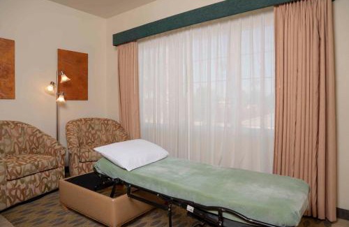 Palm Springs Resort | Raintree's Cimarron Golf Resort Palm Springs