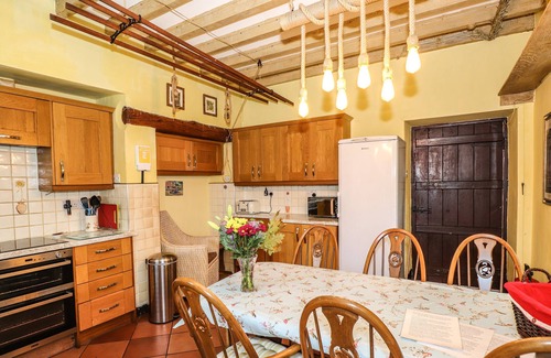 Broughton Mills Cottage | RAISTHWAITE FARM, pet friendly in Broughton-In-Furness