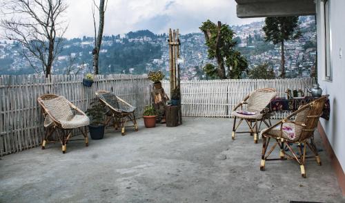 Darjeeling Cabin | Rajbari Farms