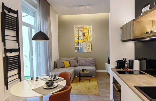 Kosancicev Venac Apartment | Rajiceva for 4/1 bdr/1 living room/Knez Mihailovnn