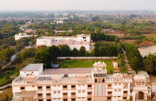 Raipur Hotel | RAJWADA RESORT & HOTEL