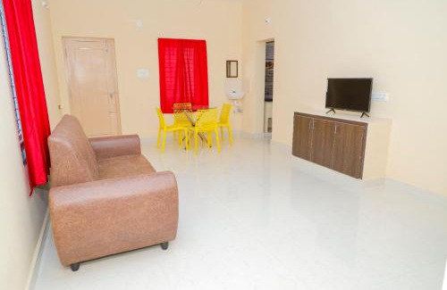 Tirupati House | RAK Homestay - Luxury AC 2BHK Apartments for family stay - Walkable to PS4 restaurants -Equipped Kitchen - WIFI - Android TV - Near to Tirumala fly over starting point -Near to National Highway