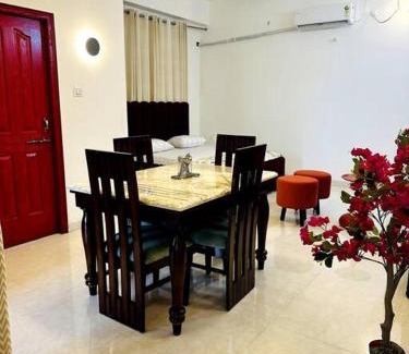 Varanasi Apartment | Raktambar