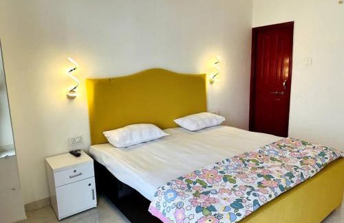 Varanasi Apartment | Raktambar