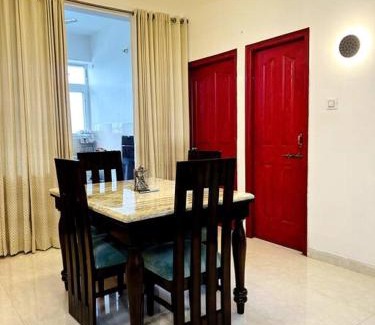 Varanasi Apartment | Raktambar