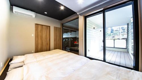 Kinugawa Onsen Apartment | Rakuten STAY MOTEL Nikko Kinugawa Garage Concept Room