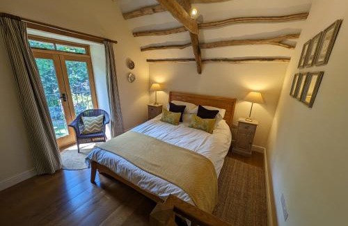 Holsworthy House | Raleigh Cottage - Thatched one bedroom cottage