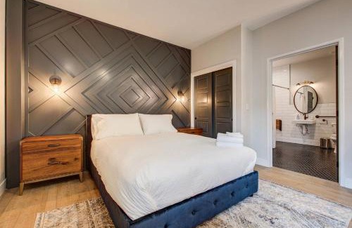 Berkeley Apartment | RALEIGH Studio with Full Kitchen