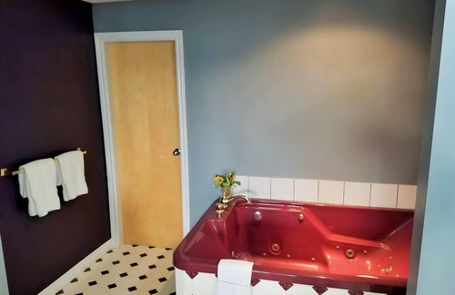 Florenceville-Bristol Hotel | Ramada by Wyndham Florenceville