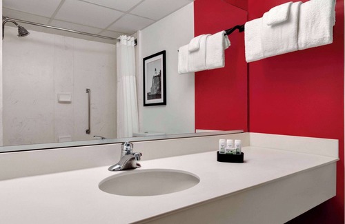 Alpena Hotel | Ramada by Wyndham Alpena