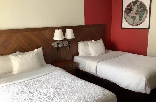 Arnprior Hotel | Ramada by Wyndham Arnprior