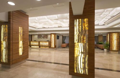 Qudaibiya Hotel | Ramada by Wyndham Bahrain